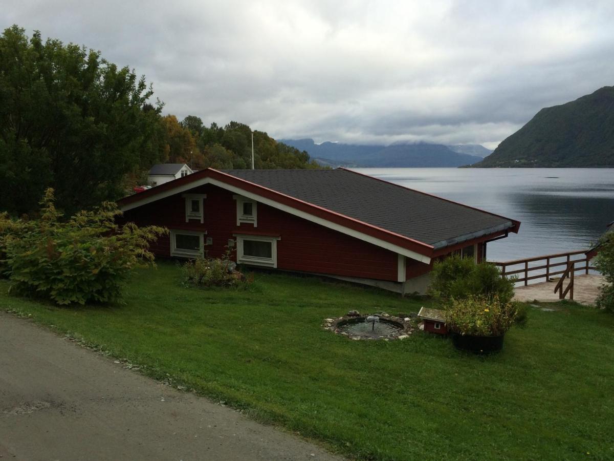 Elvegard Fjordcamp Otel Grov Dış mekan fotoğraf